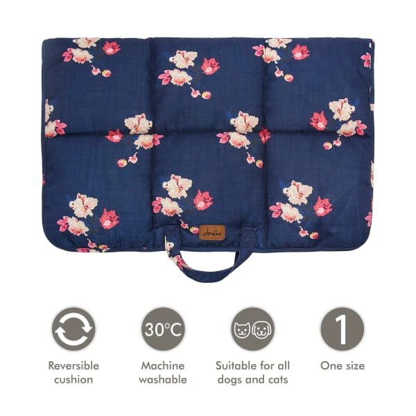 Joules Floral Travel Blanket 7 Joules Floral Travel Blanket - Image 5