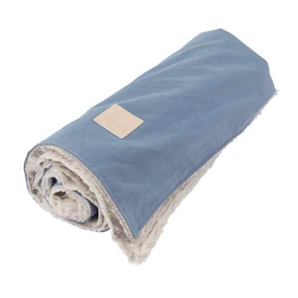FuzzYard Life Dog Blanket - French Blue 4 FuzzYard Life Dog Blanket - French Blue - Image 2