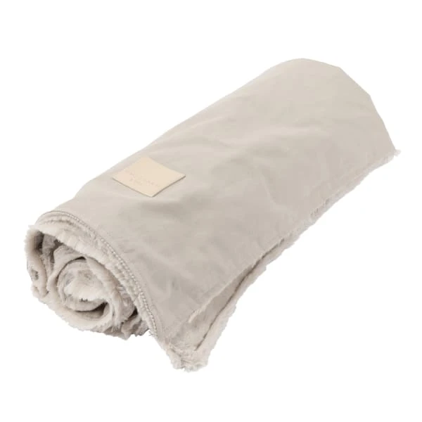FuzzYard Life Dog Blanket - Sandstone 4 FuzzYard Life Dog Blanket - Sandstone - Image 2